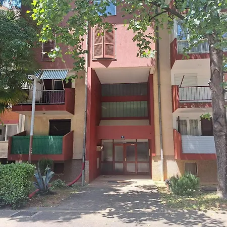Appartamento Center New 300 Meters From The Sea Porec